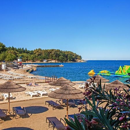 Apartments Zrnic Porec Bagian luar foto