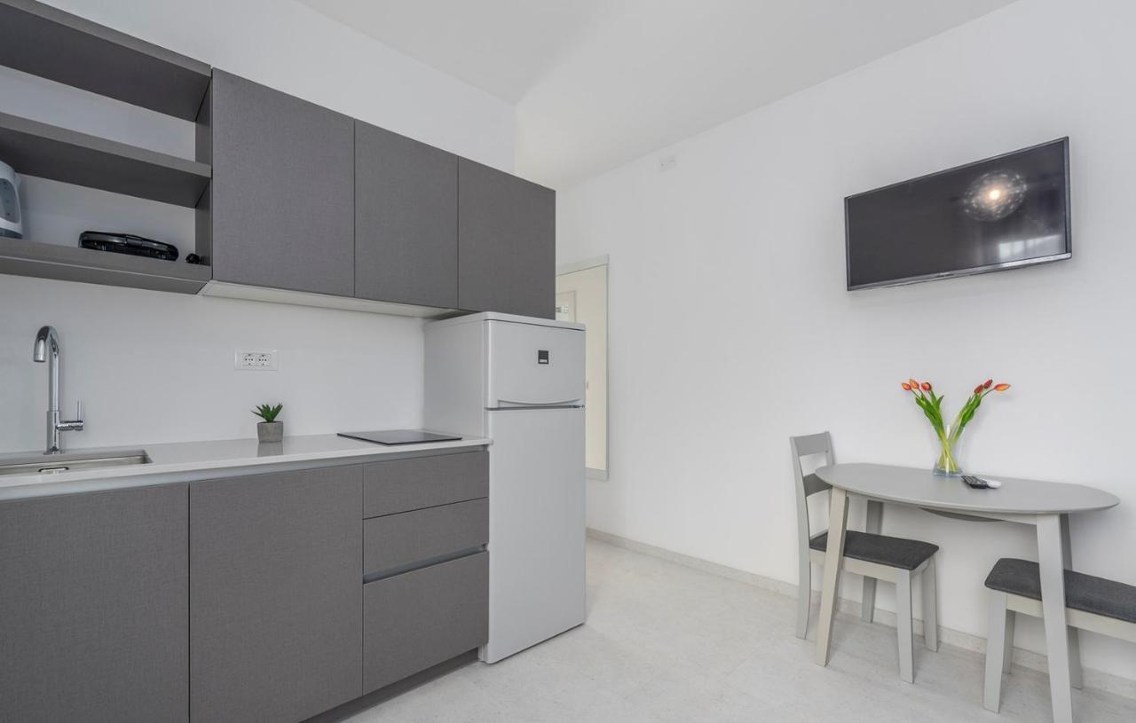 Apartments Zrnic Porec Ruang foto